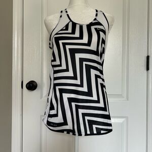 Nike Dri-Fit Women’s Black & White Racerback Retro Athletic Tank Size Small